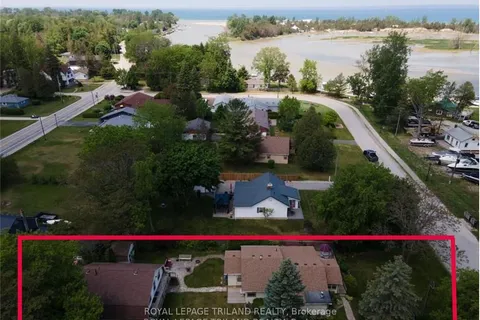7575 Biddulph Street, Lambton Shores, ON N0M 2L0