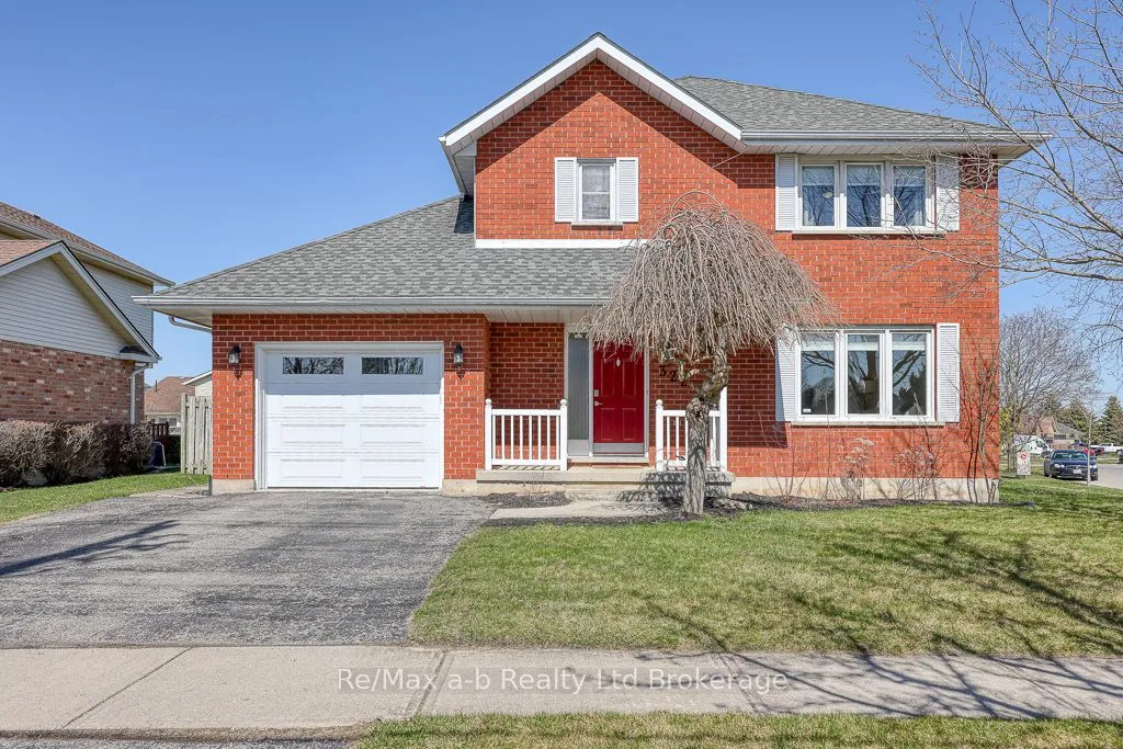 322 Lansdowne Avenue, Woodstock, ON N4T 1M8