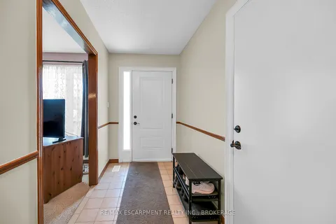 43 Everest Street, Hamilton, ON L8W 2J5