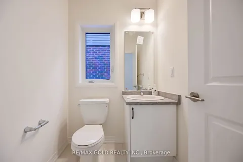50 Wakeling Drive, Brantford, ON N3T 5L8