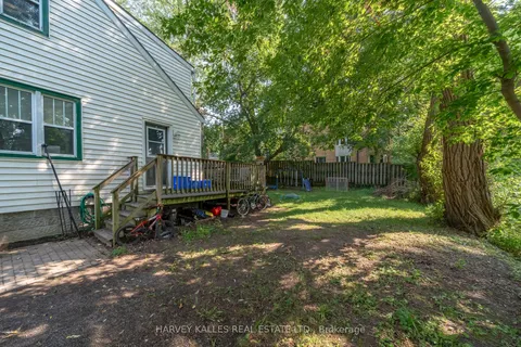 31- 33 Washburn Street, Prince Edward County, ON K0K 2T0