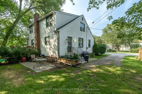 31- 33 Washburn Street, Prince Edward County, ON K0K 2T0