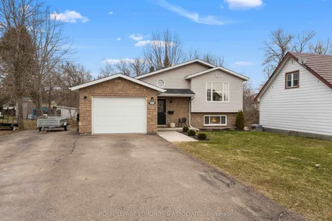 612 FAIRVIEW Avenue, Laurentian Valley, ON K8A 4J3