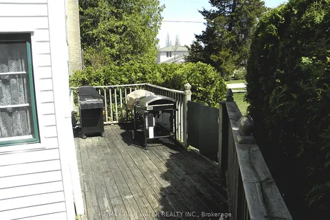 6493 West Parkway Drive, Lambton Shores, ON N0N 1J2