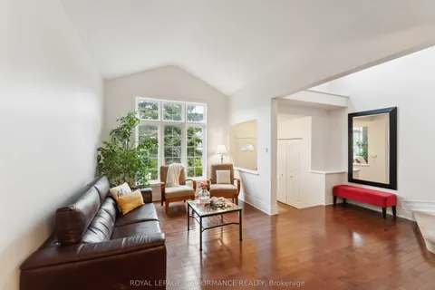 1060 Charest Way, Orleans - Cumberland and Area, ON K4A 4B1