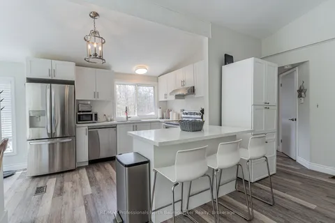 2988 Loop Road, Highlands East, ON K0L 3C0