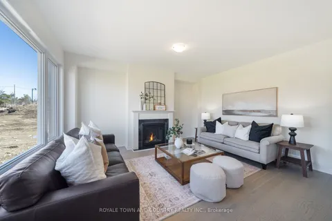 42 Dobson Street, Kawartha Lakes, ON K9V 0E5