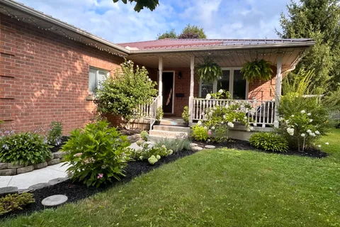 55 Evergreen Hill Road, Norfolk, ON N3Y 1B7