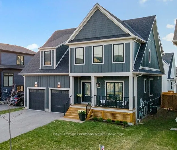 195 Courtland Street, Blue Mountains, ON L9Y 4E4