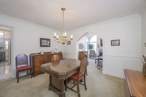 59 Heathdale Court, ON N6K 4B1