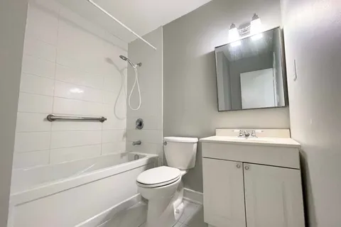 8 Graham Road, Quinte West, ON K8V 5X6