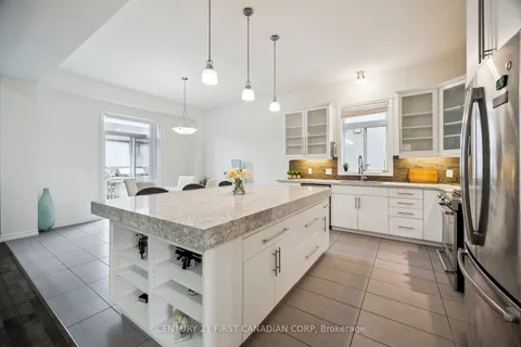 1427 Kains Woods Terrace, London South, ON N6K 4Z7