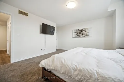 1427 Kains Woods Terrace, London South, ON N6K 4Z7