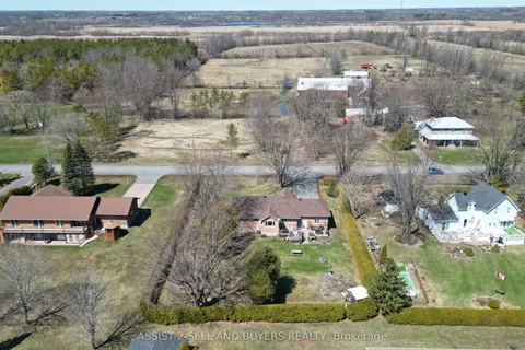 15206 Colonial Drive, South Stormont, ON K0C 1M0