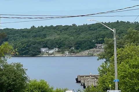 8 Emily Street, Parry Sound, ON P2A 2P3