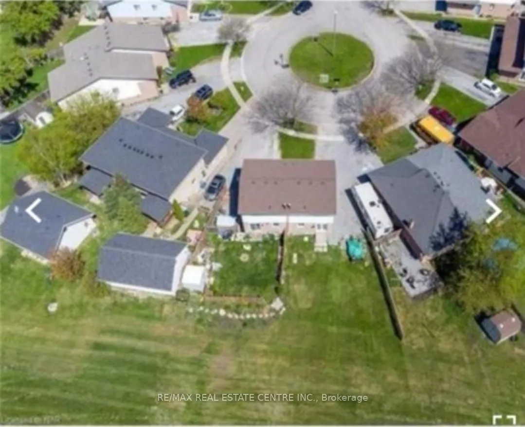 6588 Kuhn Crescent, Niagara Falls, ON L2H 2H1