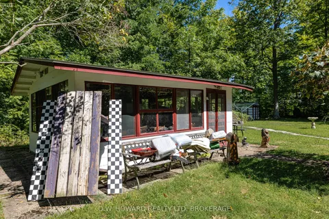 3052 Maple Avenue, Fort Erie, ON L0S 1N0