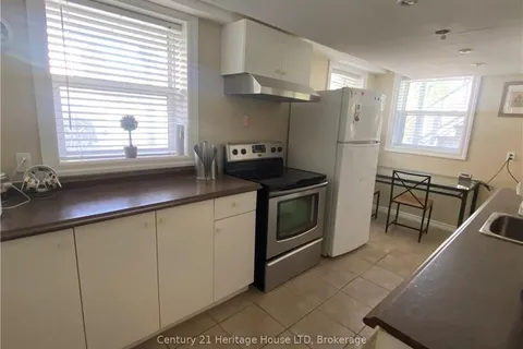 6042 Culp Street, Niagara Falls, ON L2G 2B7