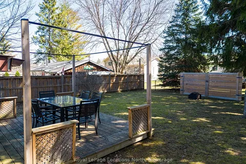 33 Blake Street, Meaford, ON N4L 1E9