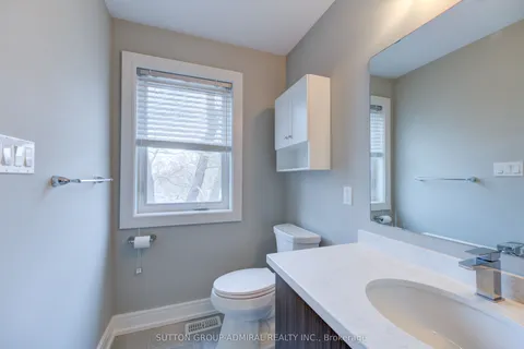 33 Jarvis Street, Brantford, ON N3T 4A7