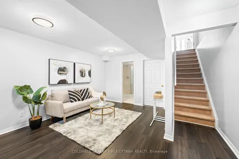 35 FESTIVE PRIVATE N/A, Carlington - Central Park, ON K2C 4A1