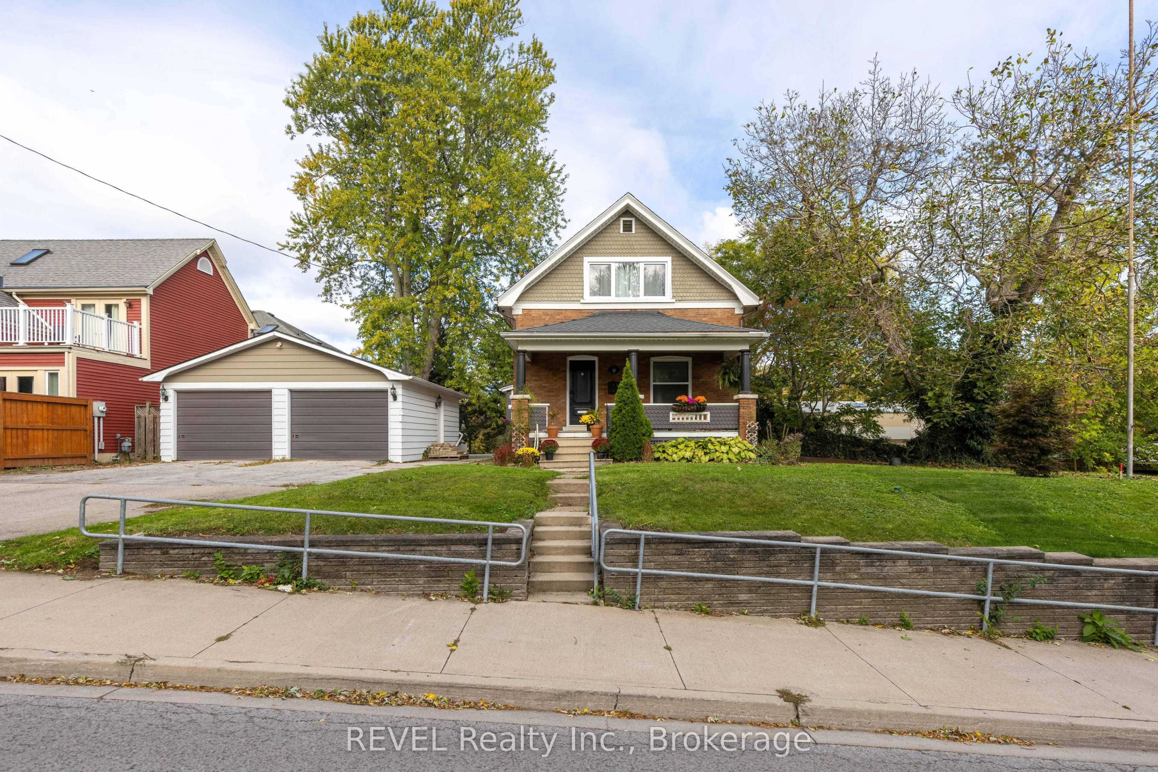 10 Canal Street, St. Catharines, ON L2N 4S6