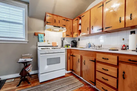 152 West Street, Port Colborne, ON L3K 4E1