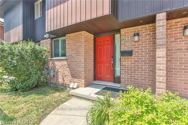 51 Summit Avenue, London North, ON N6H 2G5