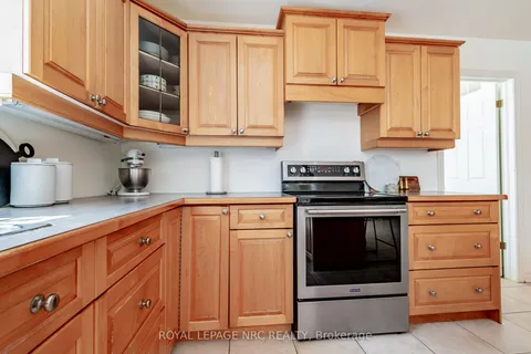 14 Bacon Lane, Pelham, ON L0S 1E4
