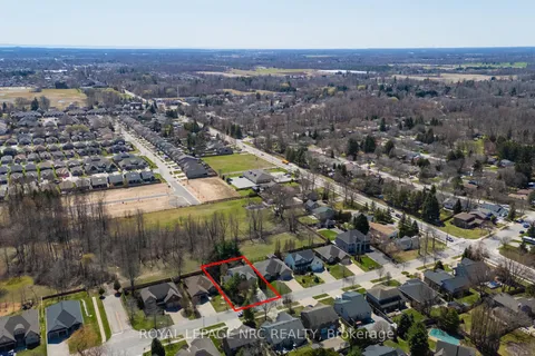 14 Bacon Lane, Pelham, ON L0S 1E4