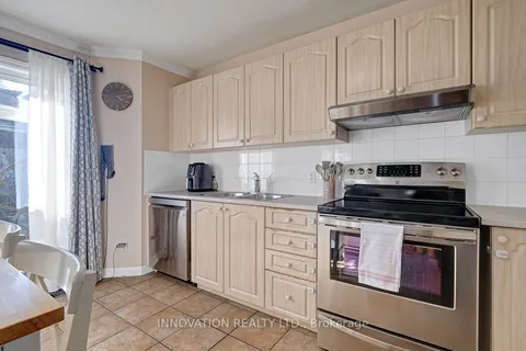 36 Mersey Drive, Kanata, ON K2K 3A7