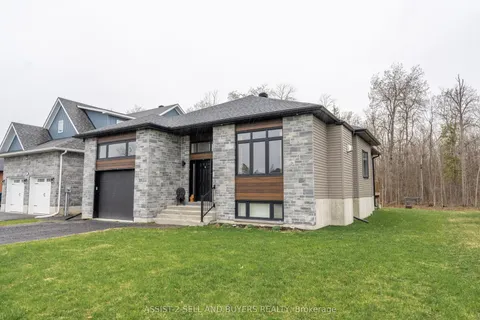 33 Beech Street, South Stormont, ON K0C 1M0