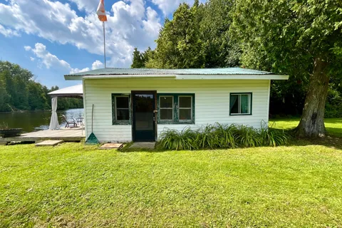 121 RIVERS EDGE Road, Smiths Falls, ON K7A 4S4