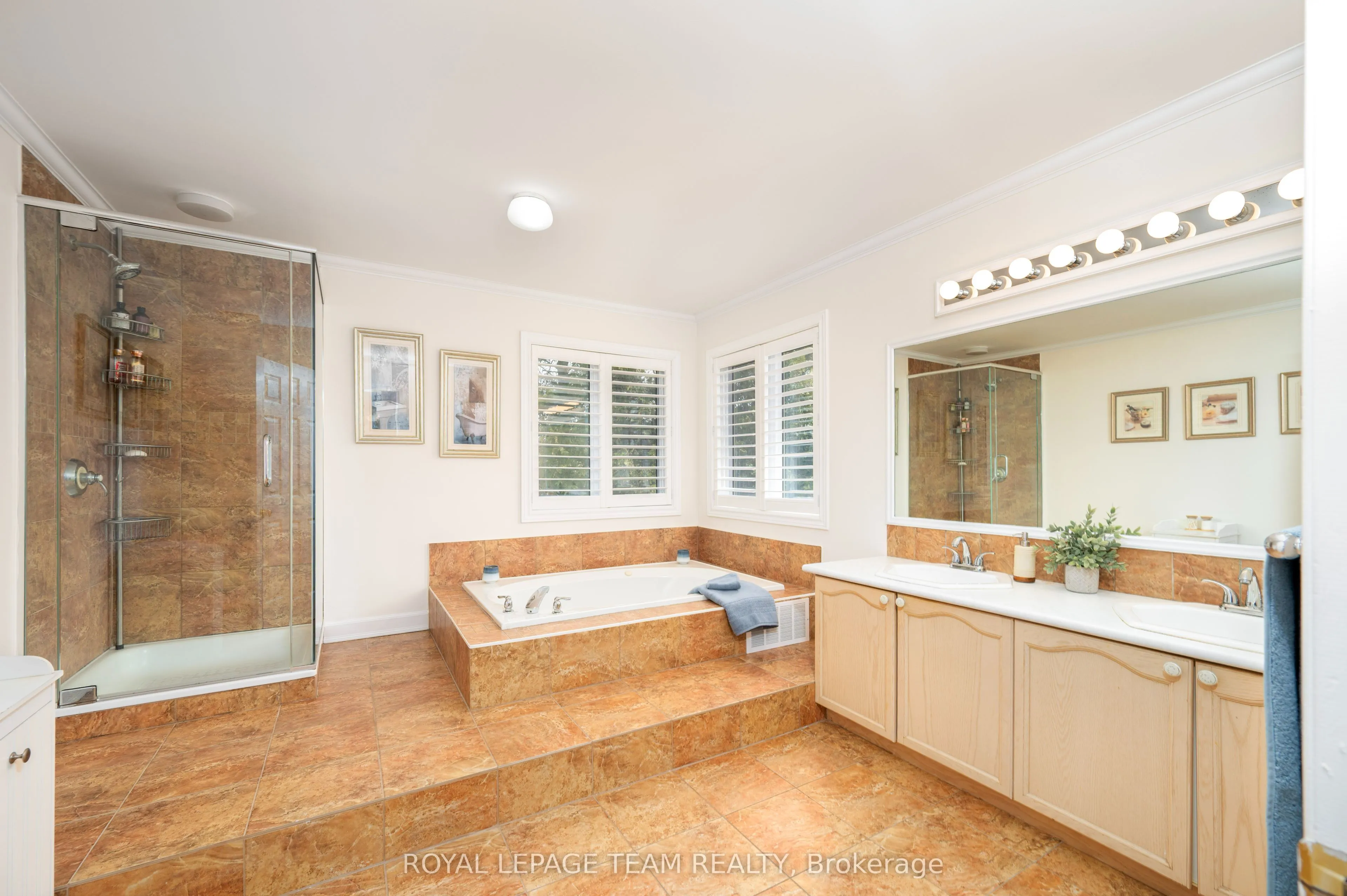 5530 Pettapiece Crescent, Manotick - Kars - Rideau Twp and Area, ON K4M 1C5