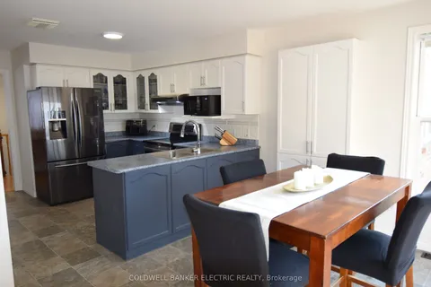 605 Fortye Drive, Peterborough West, ON K9K 2H3