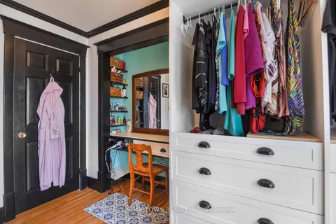 214 James Street, Brockville, ON K6V 1L8
