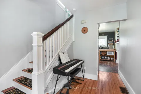 214 James Street, Brockville, ON K6V 1L8