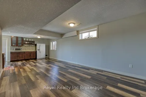 7 Woodhatch Crescent, Ingersoll, ON N5C 0A2