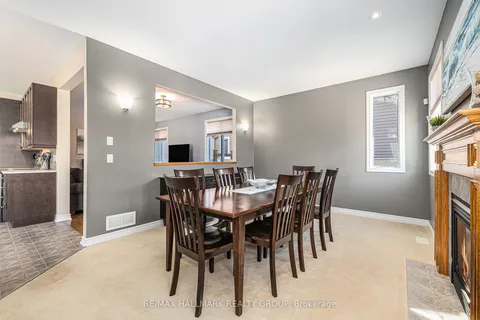 220 Celtic Ridge Crescent, Kanata, ON K2W 0C1
