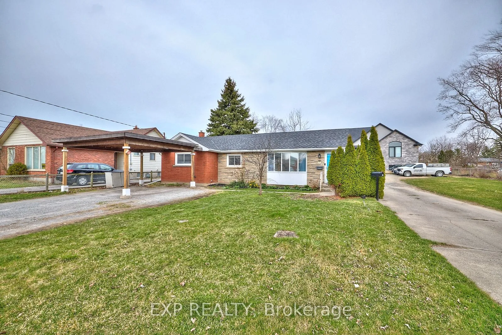 42 Louth Street, St. Catharines, ON L2S 2T4