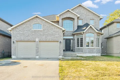 12 Laurel Street, Belleville, ON K8N 0J4