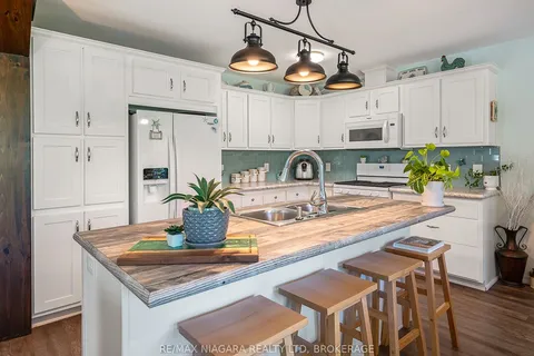 3545 Firelane 7 Road, Port Colborne, ON L3K 5V3