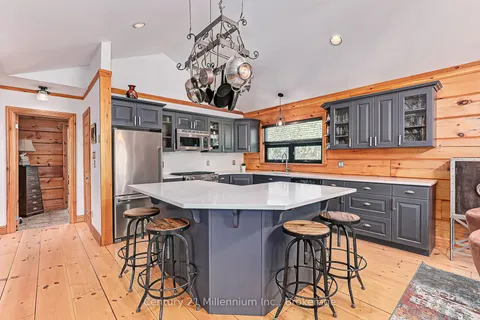 108 Cortina Crescent, Blue Mountains, ON L9Y 0S9