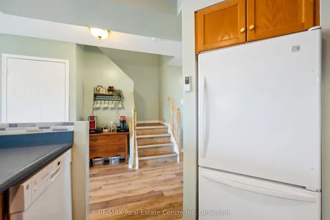 146 Lee Street, Guelph, ON N1E 7E9