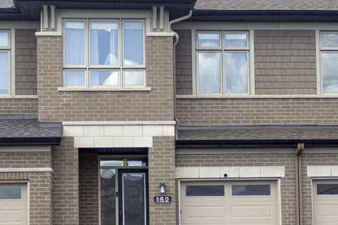 152 Popplewell Crescent, Barrhaven, ON K2J 5P7