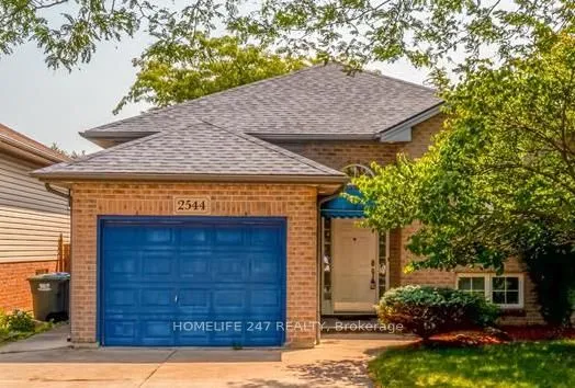 2544 Trappers Avenue, Windsor, ON N8P 1N4