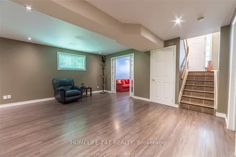 2544 Trappers Avenue, Windsor, ON N8P 1N4