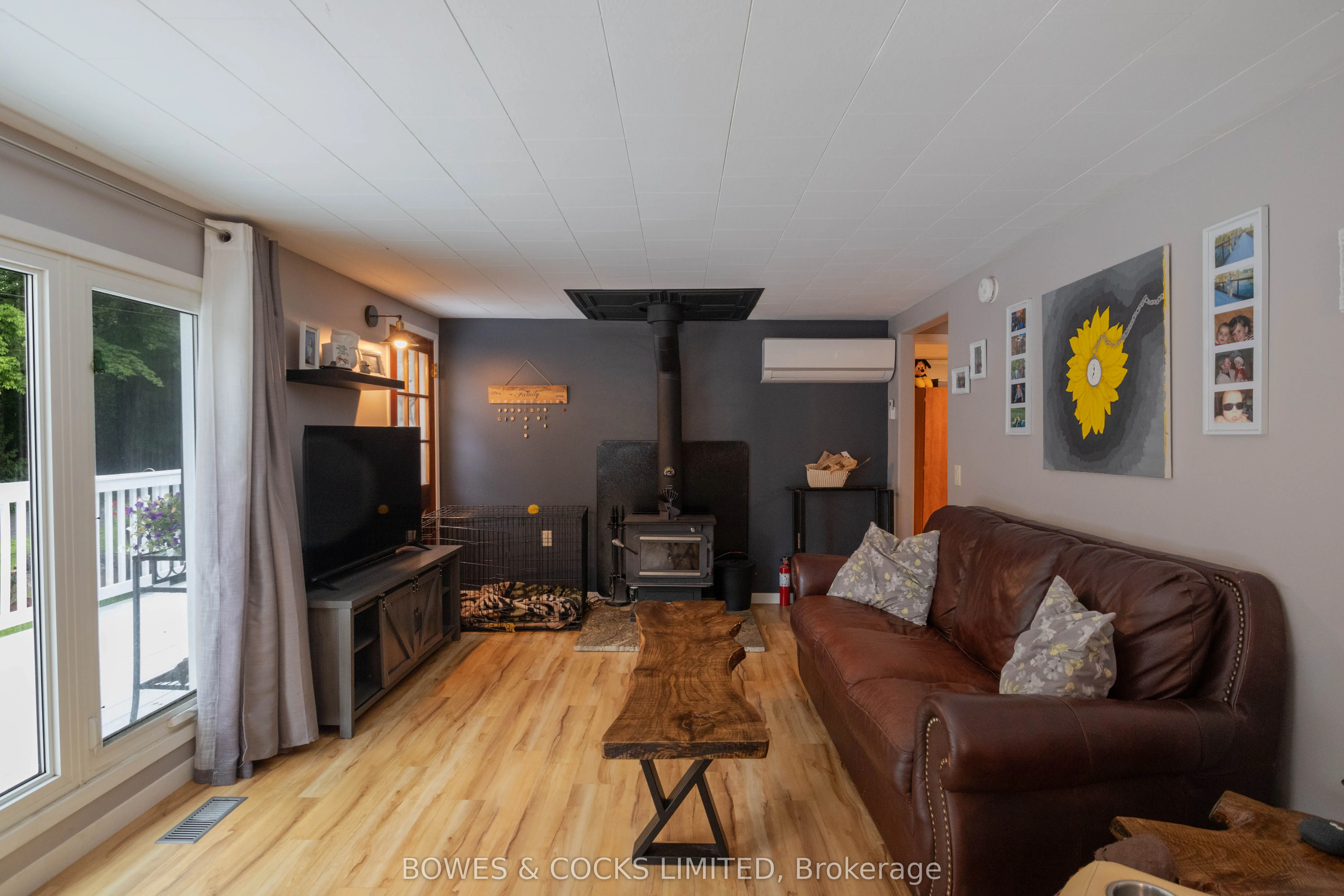 1545 Westview Crescent, Selwyn, ON K0L 2H0