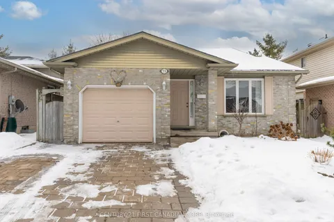 73 Bournemouth Drive, London East, ON N5V 4T2
