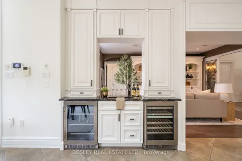 115 Rosemary Lane, Hamilton, ON L9G 2K4